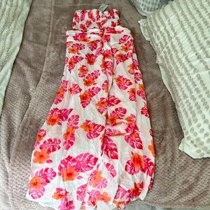 Tiare Hawaii, New w/tags, one Size